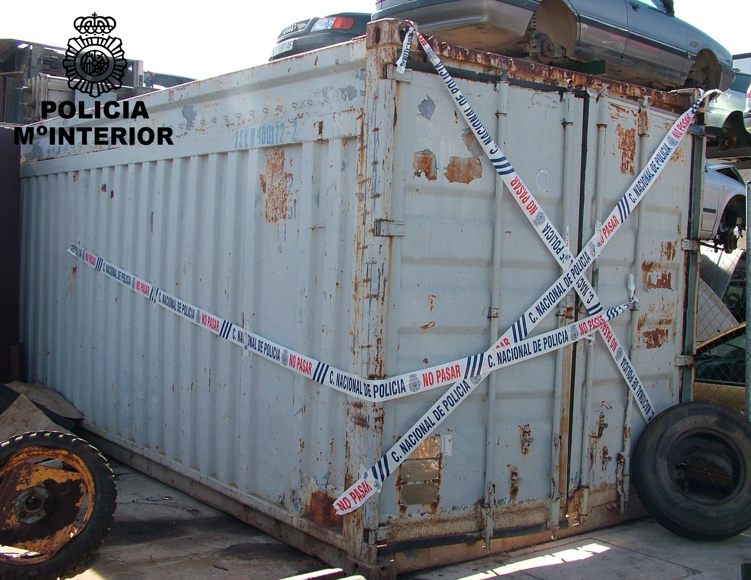 La Policía Nacional detiene a dos personas como presuntas autoras de un delito de robo con fuerza al sustraer 423.000 kilogramos de estructuras de hierro valoradas en 1,3 millones de euros